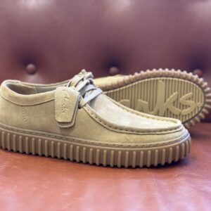 Clarks Torhill Lo Dark Sand Suede
