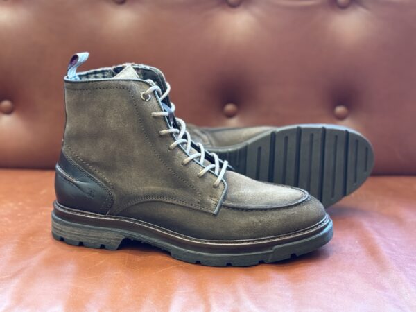 Berkelmans Riga Douglas Suede