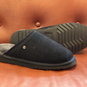 Warmbat  Classic Suede Black